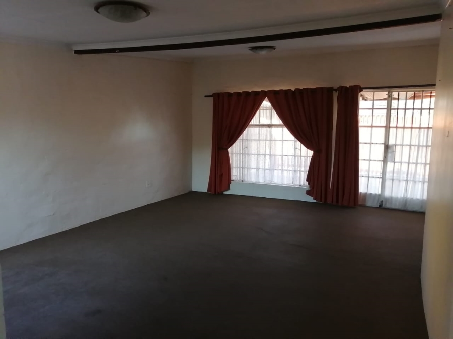 4 Bedroom Property for Sale in Sasolburg Ext 3 Free State